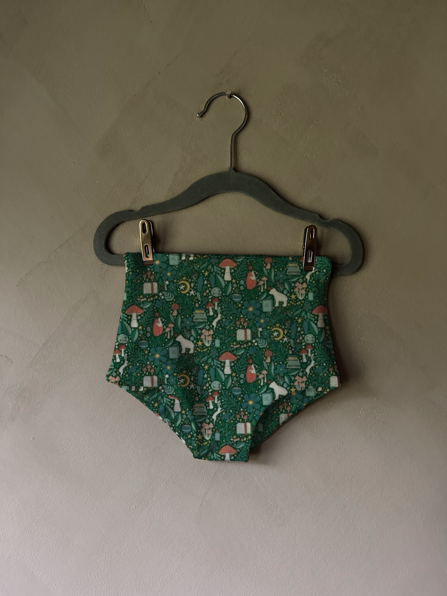 Children’s Flora Bottom