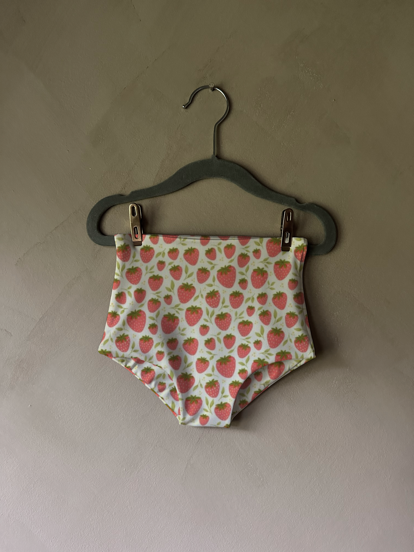 Children’s Flora Bottom