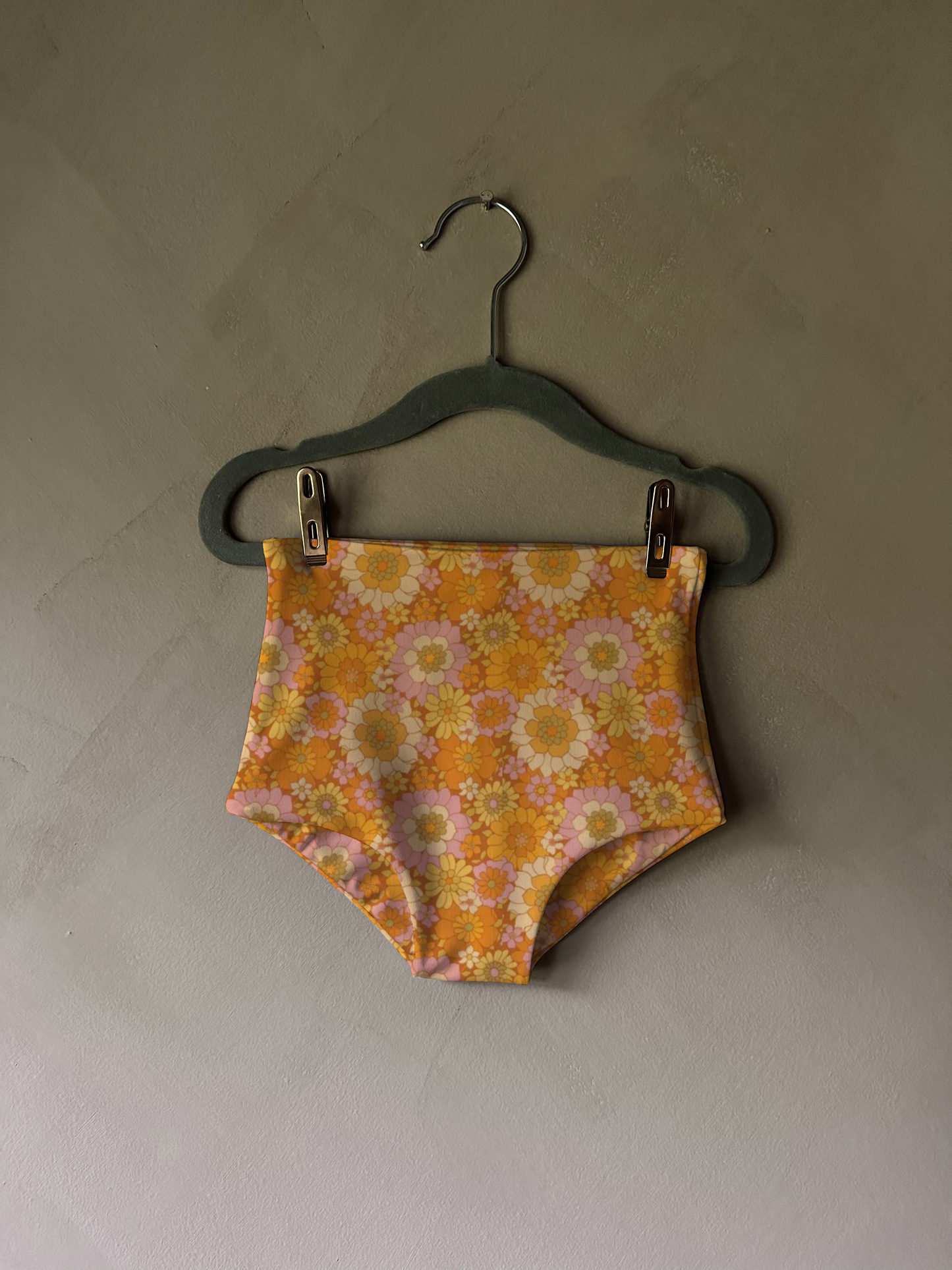 Children’s Flora Bottom