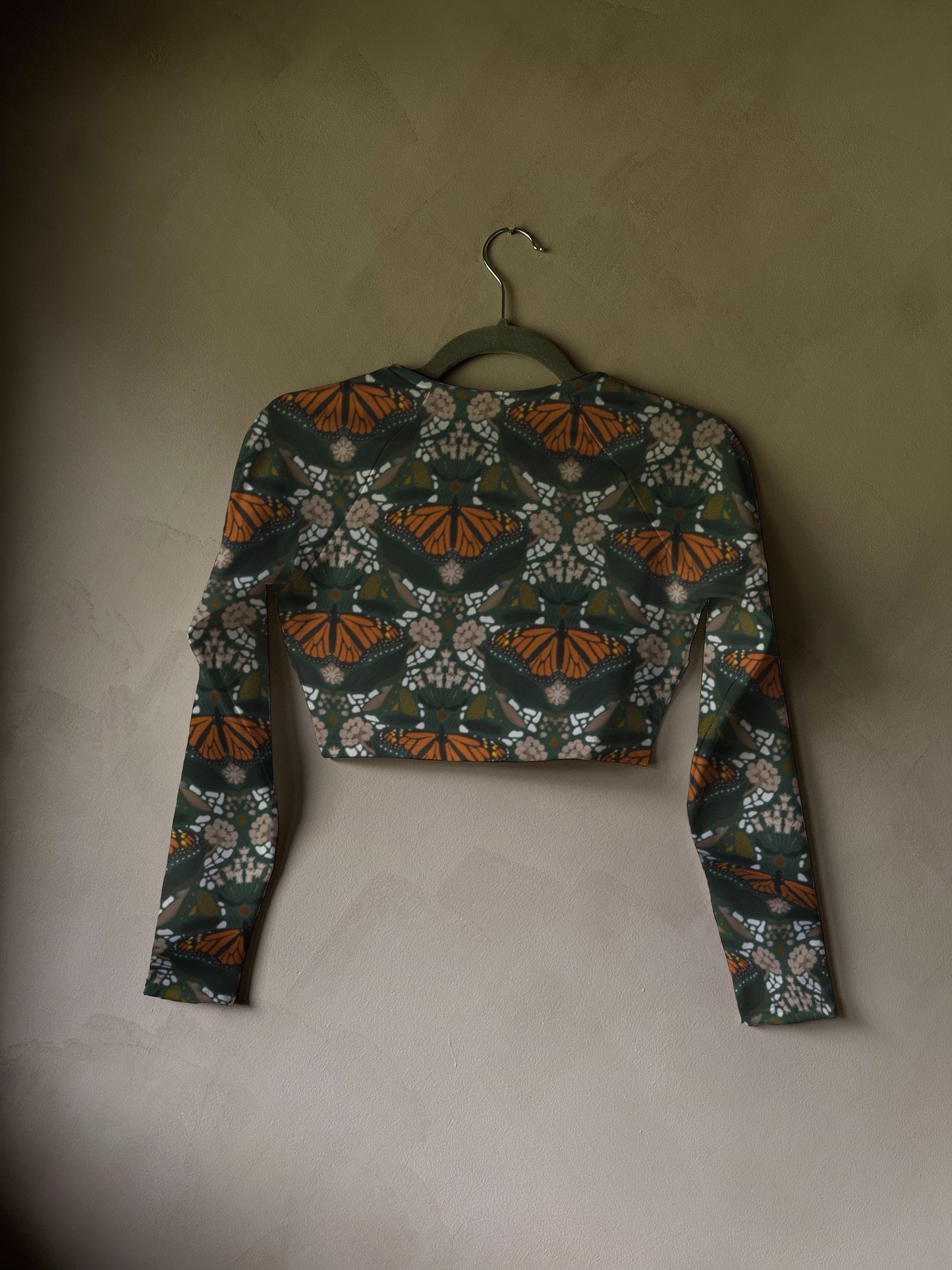 Calico Top in Monarchs & Milkweed