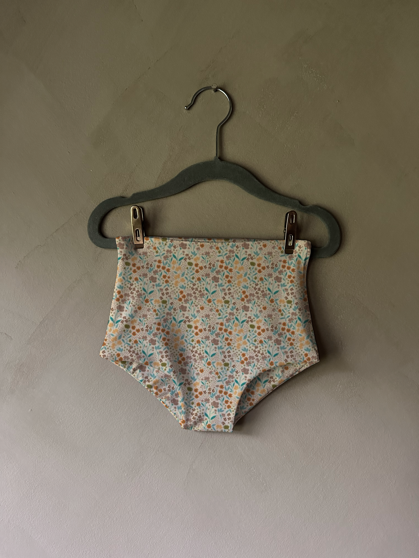 Children’s Flora Bottom