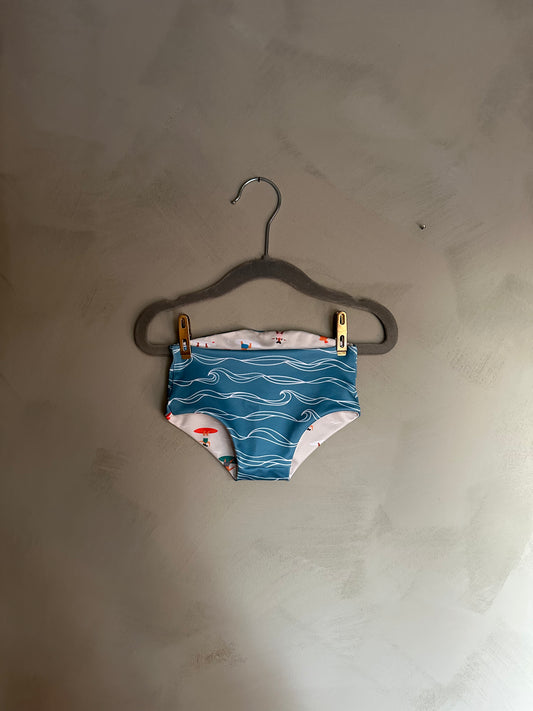 New Barrel Bottom in Azure Waves + Surf Kids