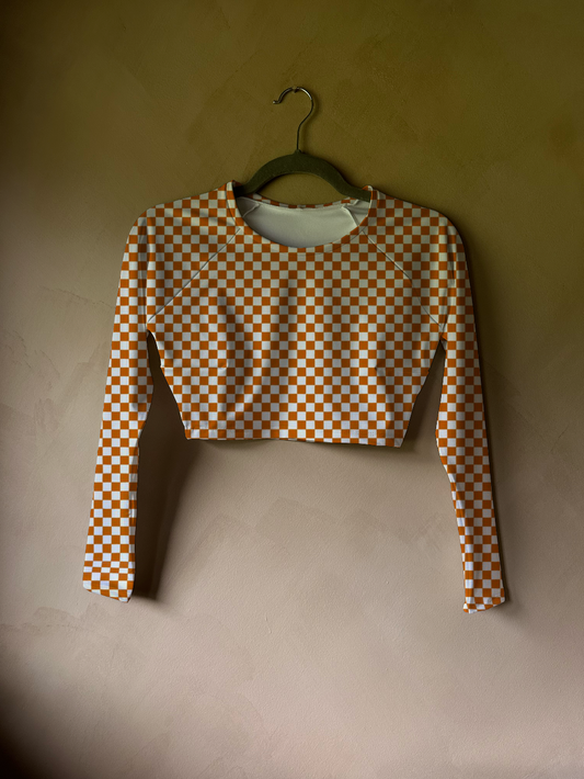 Adult Cropped Rashguard in Rust Checks