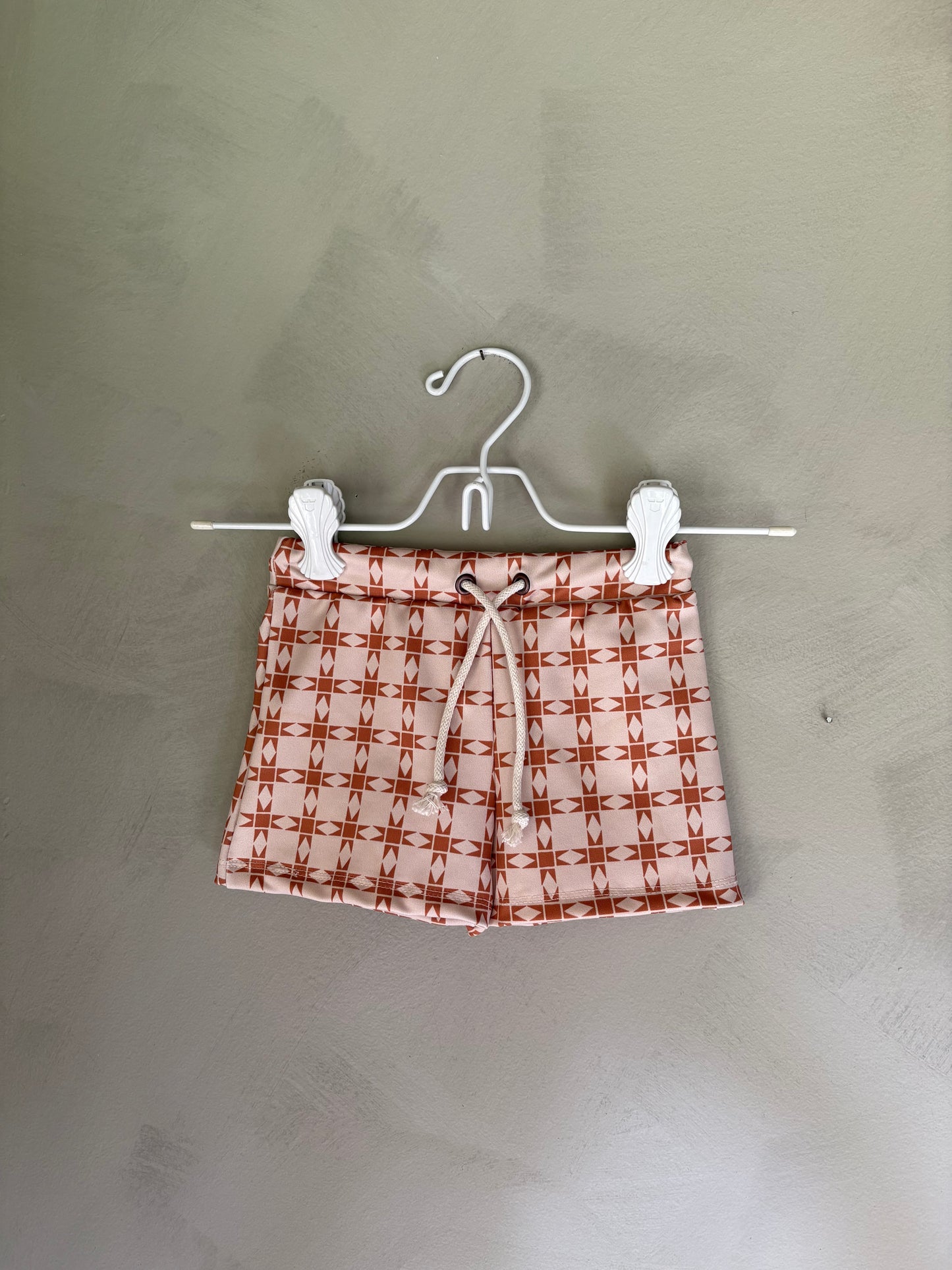 New Barrel Brief in Quilt Star