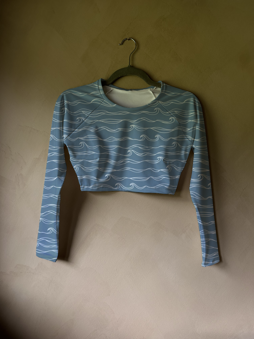 Adult Cropped Rashguard in Azure Waves