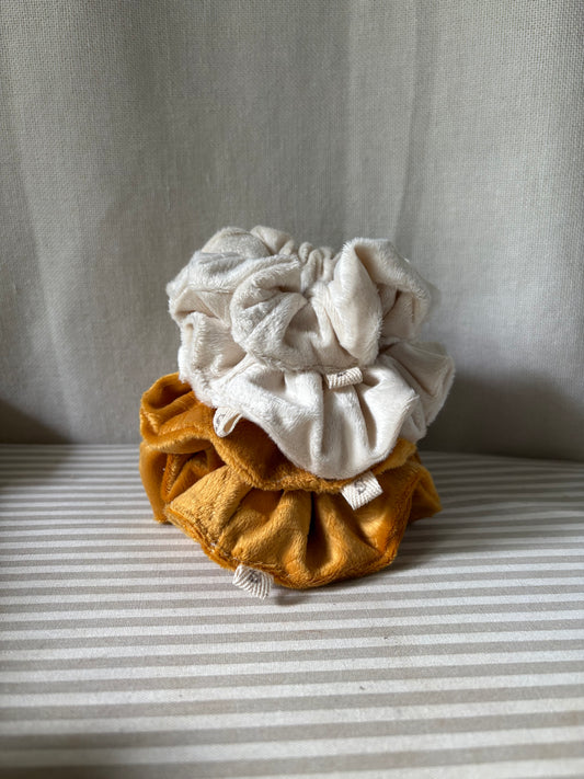 Set of 4 Scrunchies