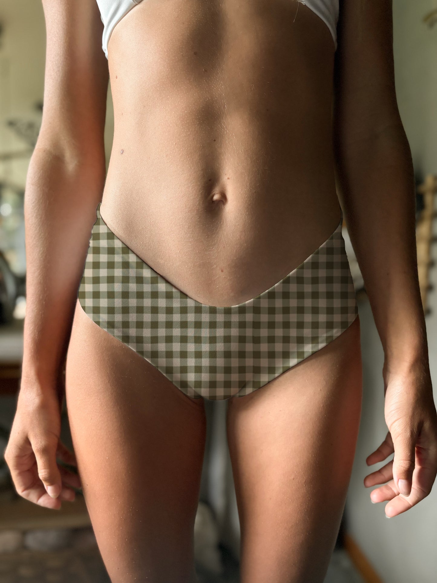 Diver Bottoms