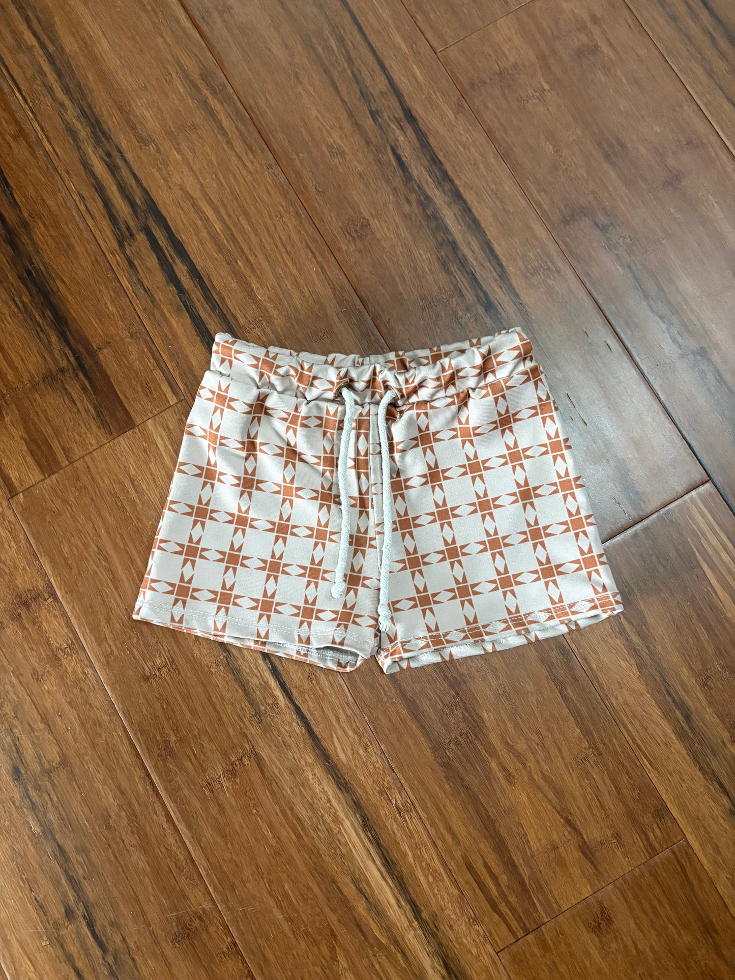 Pre-loved Barrel Brief in Quilt Star
